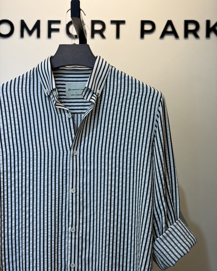 Monochrome Stripe shirt
