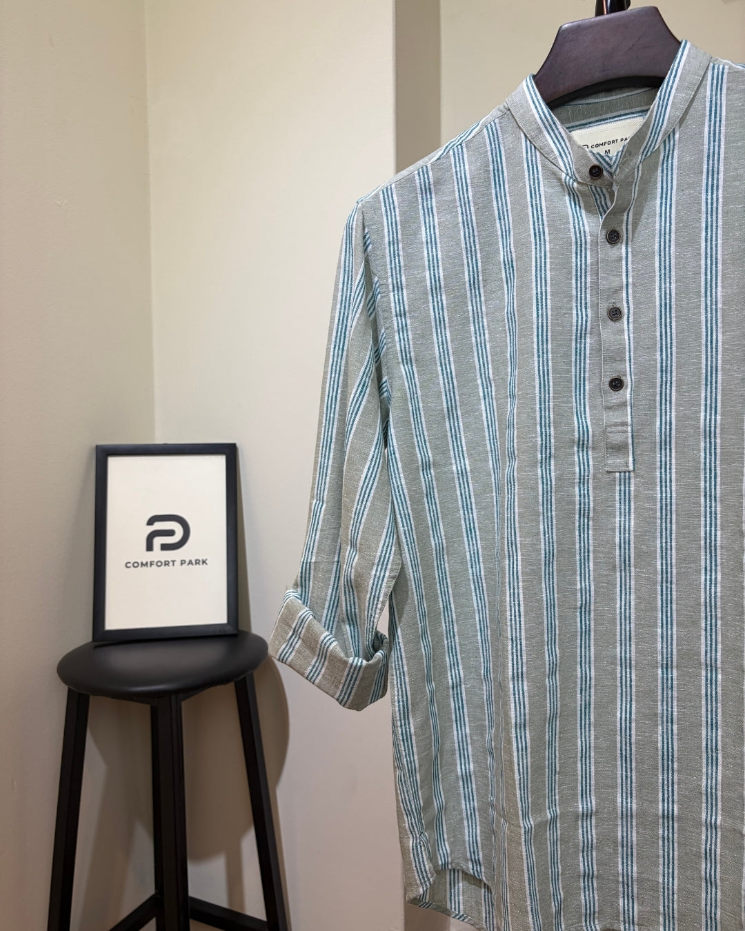 Heather Grey Striped Classic Collar Katua