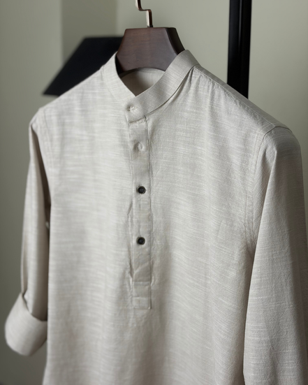 Off white katua