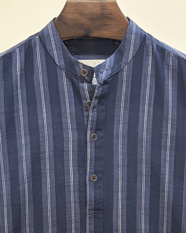 Dark navy with white stripes katua